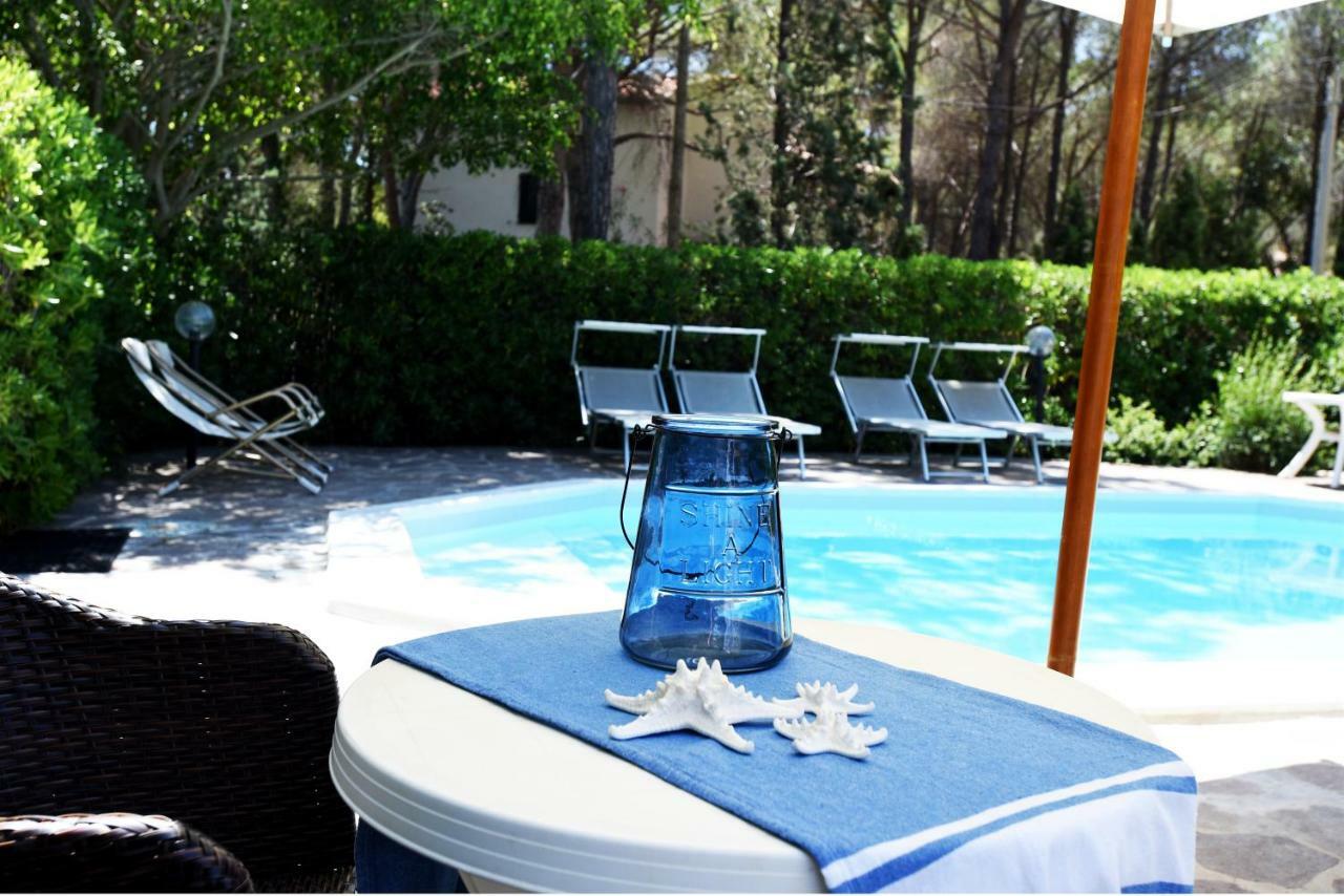 Jungle House - Pineta Is Morus Villa Santa Margherita di Pula Exterior foto